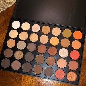 MORPHE 35O NATURE GLOW ARTISTRY PALETTE